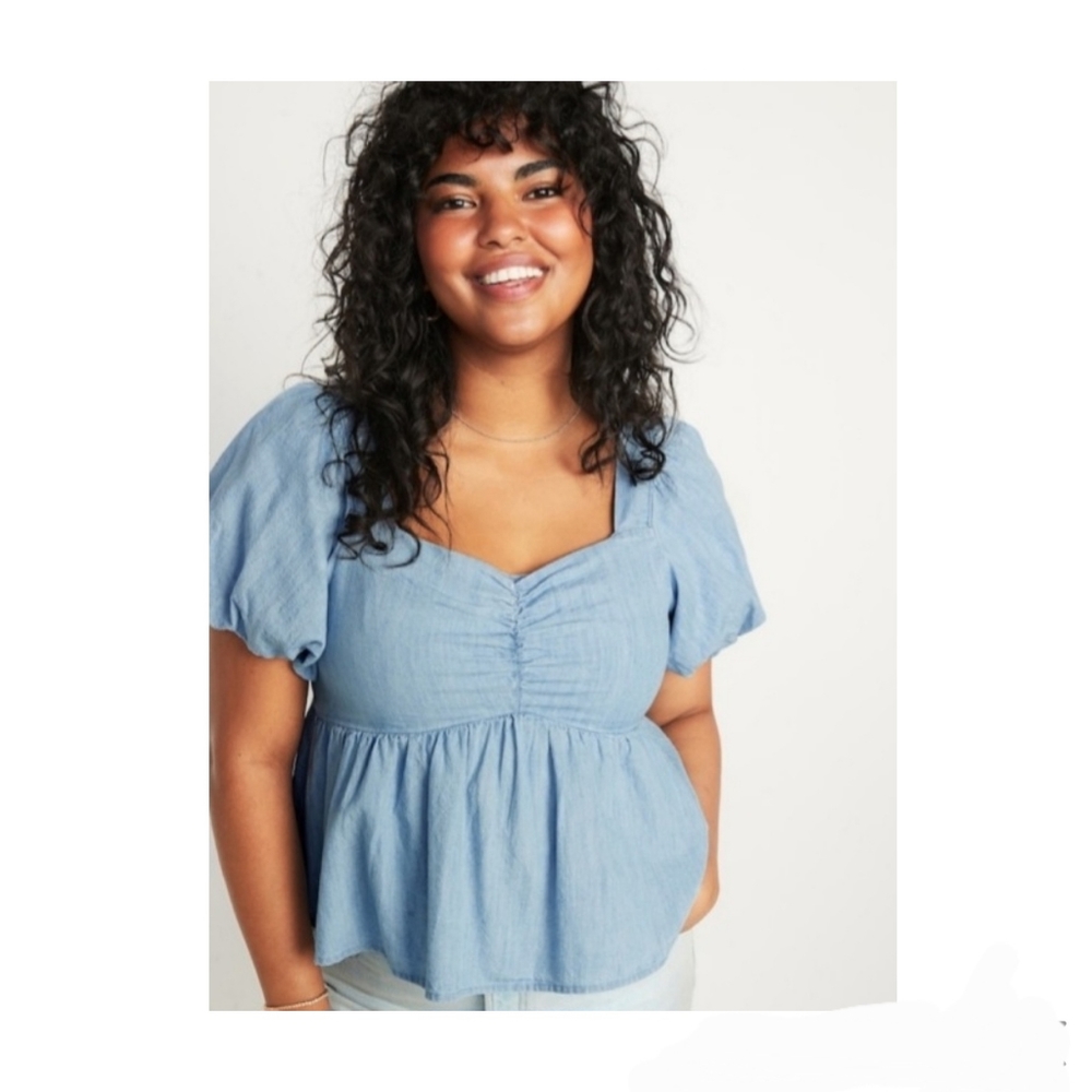 Old Navy Puff Sleeve Blue Chambray Peplum Cropped Blouse Size XS NEW NWT